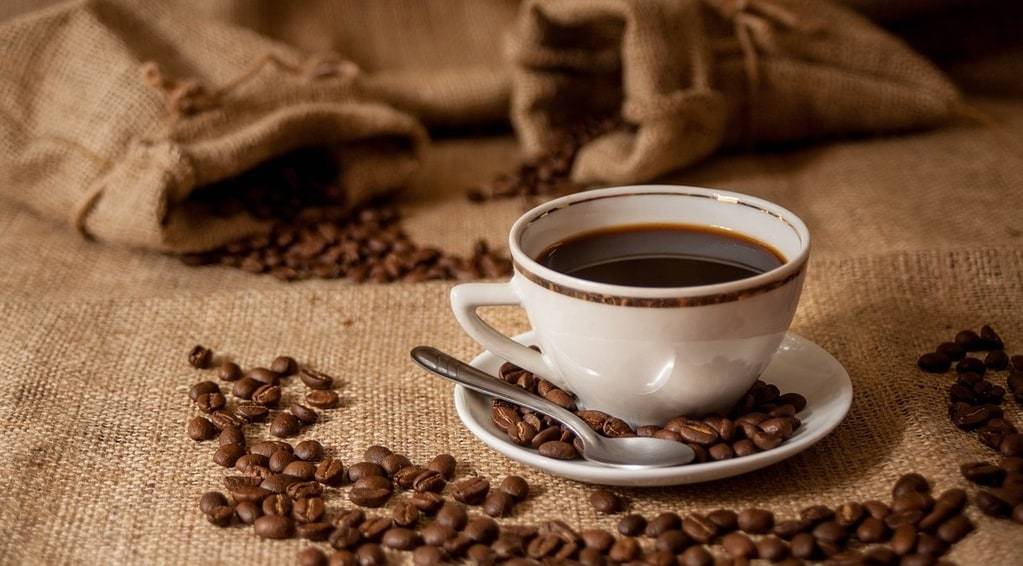 Découvrir les atouts d'une cafetière italienne pour un café authentique
